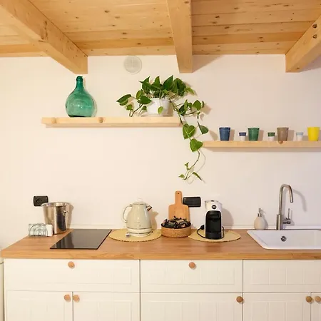 Al Chiasso 12 Bed and breakfast 4*