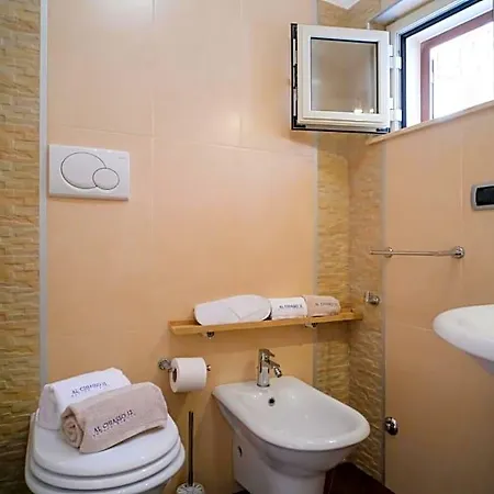 Al Chiasso 12 Bed & Breakfast 4*