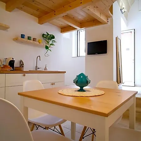 Al Chiasso 12 Bed & Breakfast Monopoli