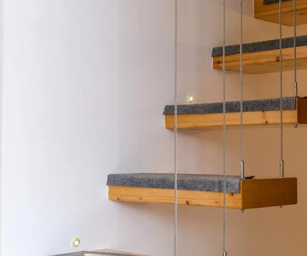 Al Chiasso 12 לינה וארוחת בוקר